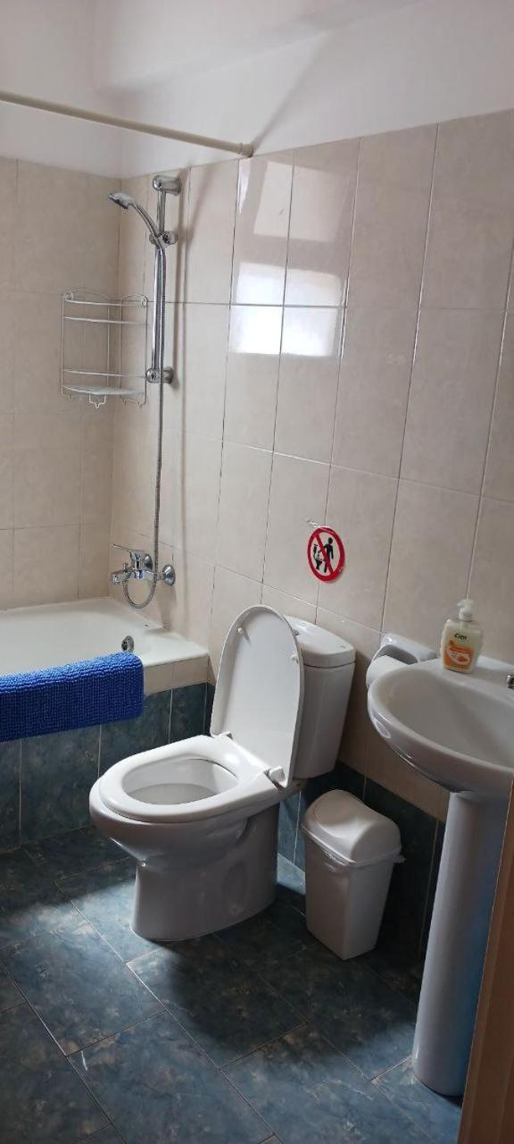 Faros Beach Paphos Ngoại thất bức ảnh