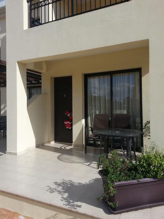 Faros Beach Paphos Phòng bức ảnh