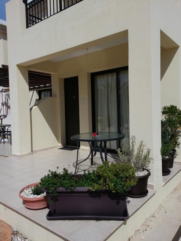 Faros Beach Paphos Ngoại thất bức ảnh